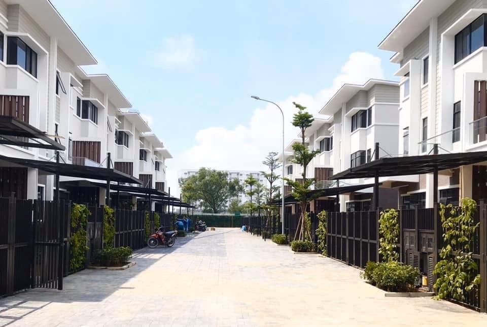 NHÀ PHỐ MIZUKI PARK